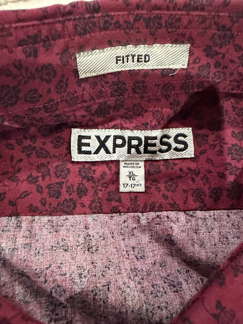 Express Men's Burgundy Floral Fitted Shirt